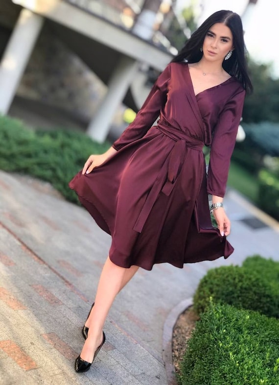 Burgundy 3/4 Sleeve Wrap Airy Dress 