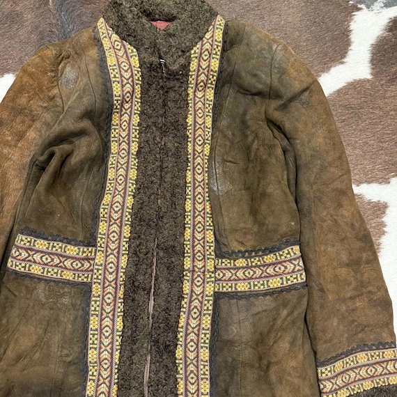 Vintage 70s Embroidered Shearling Afghan Coat - image 2