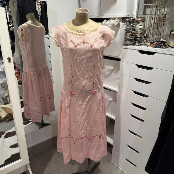 1920s Pink Cotton Antique Dress - Embroidered Gin… - image 3