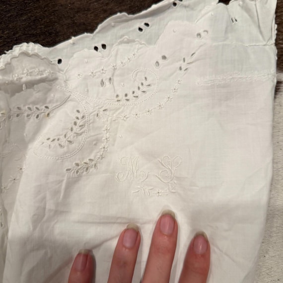 White Edwardian Cotton Eyelet & Lace Antique Cors… - image 2