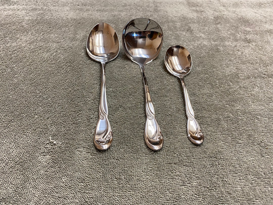 Oneida Calla Lily Deluxe Stainless Flatware 3 Serving Piece Etsy