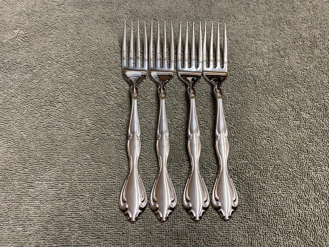 Oneida Cantata Glossy Community Stainless Flatware 4 Dinner Forks 7.25