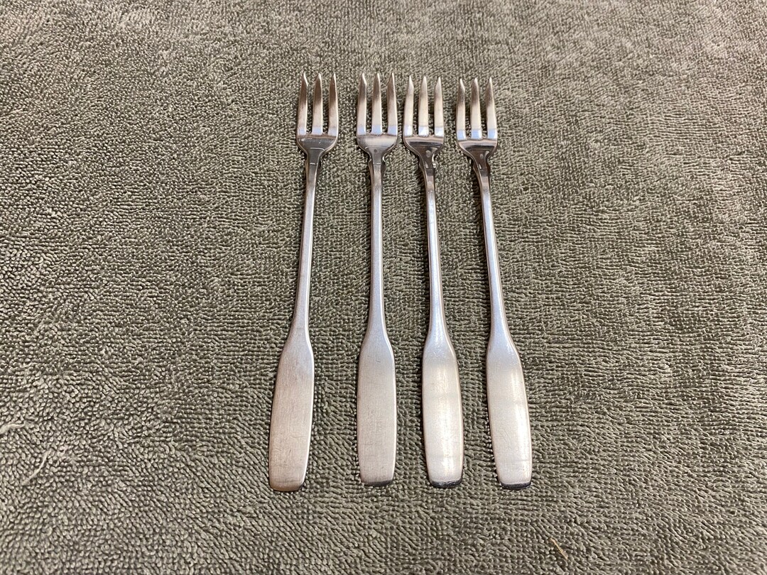Oneida Paul Revere Satin Stainless Steel Flatware 4 Cocktail Forks 6 Etsy