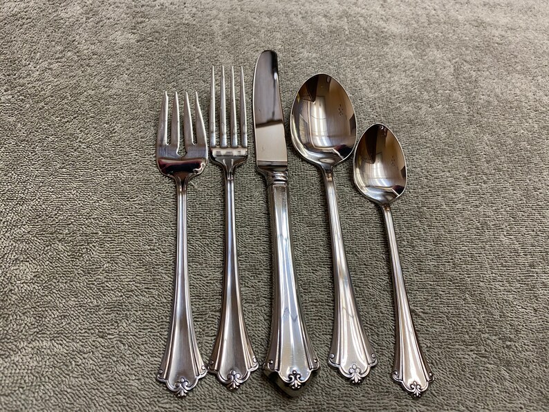 Oneida Anticipation Deluxe Stainless Steel USA Flatware One5 Etsy