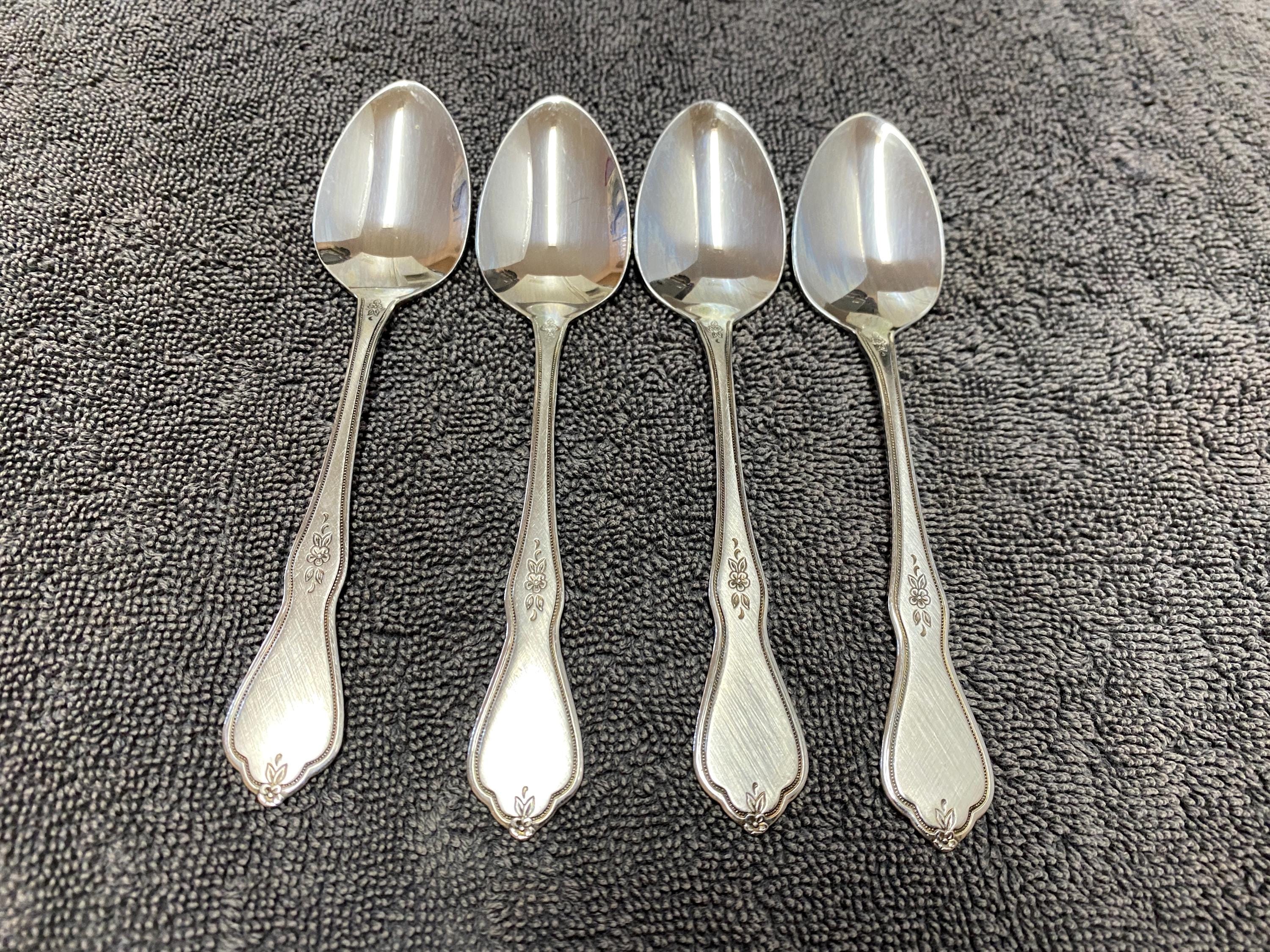 Dining | Oneida Morning Blossom Serving Pieces