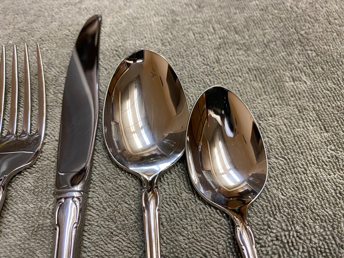 Oneida Tennyson Stainless Steel Flatware One5 Pc Place Setting Etsy