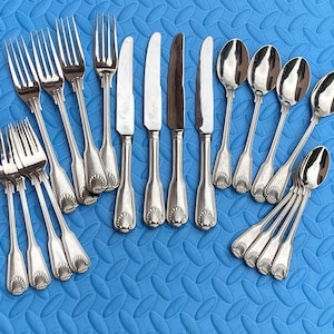 Towle London Shell Germany stainless steel flatware 20 piece set, Service for 4-Heavily USED
