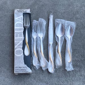 Oneida Golden Aquarius USA stainless steel flatware ONE- 5 pc place setting (multiple sets available)