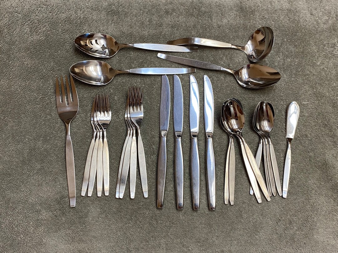 Oneida Frostfire Community Stainless Flatware 27 Piece Set Etsy