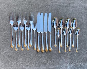 Oneida Golden Damask Rose Heirloom stainless steel flatware 20 piece set, Service for 4.