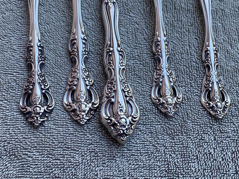 Oneida Michelangelo Flatware - Thumbnail 3