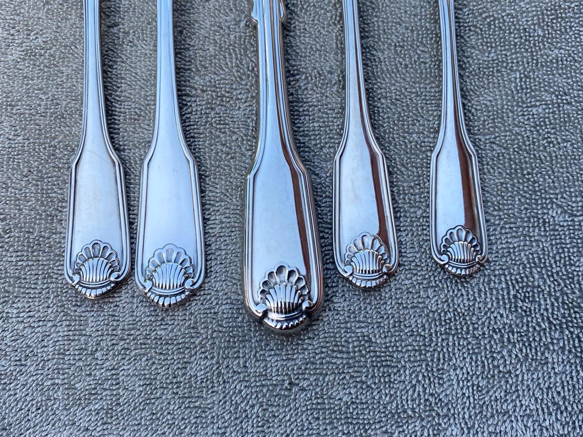 Oneida Shell Pattern Oneida Classic Shell Heirloom Stainless Steel Flatware 5 Pc Place ...