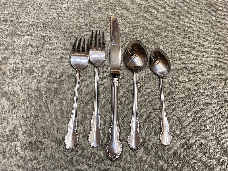 Oneida Tennyson Stainless Steel Flatware One5 Pc Place Etsy