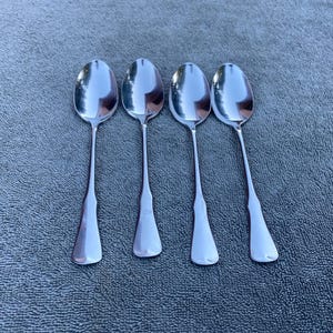 Oneida Patrick Henry Satin Community stainless flatware 4 place/oval soup spoons 6-3/4&quot;