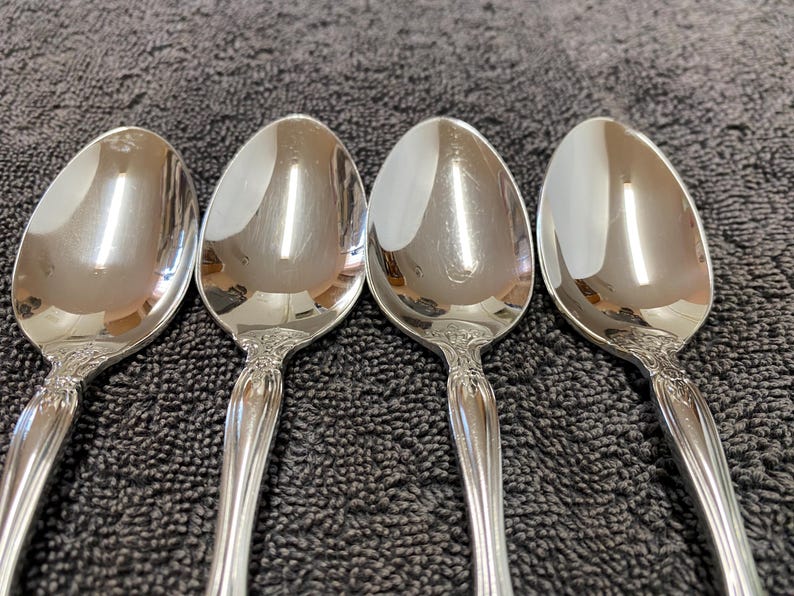 Oneida Michelangelo Teaspoons - Thumbnail 3