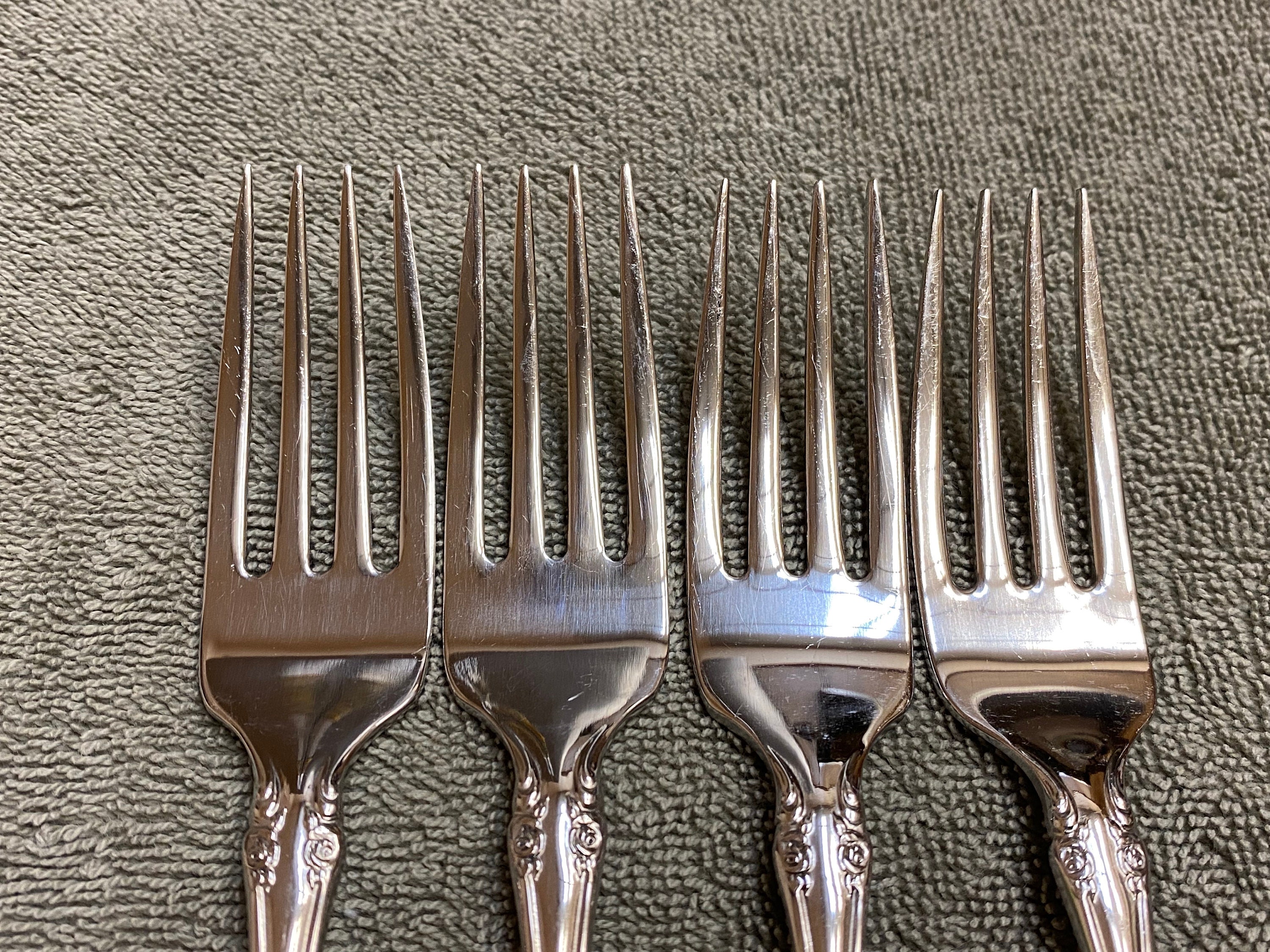 Oneida Brahms Community Stainless Flatware 4 Dinner Forks Etsy