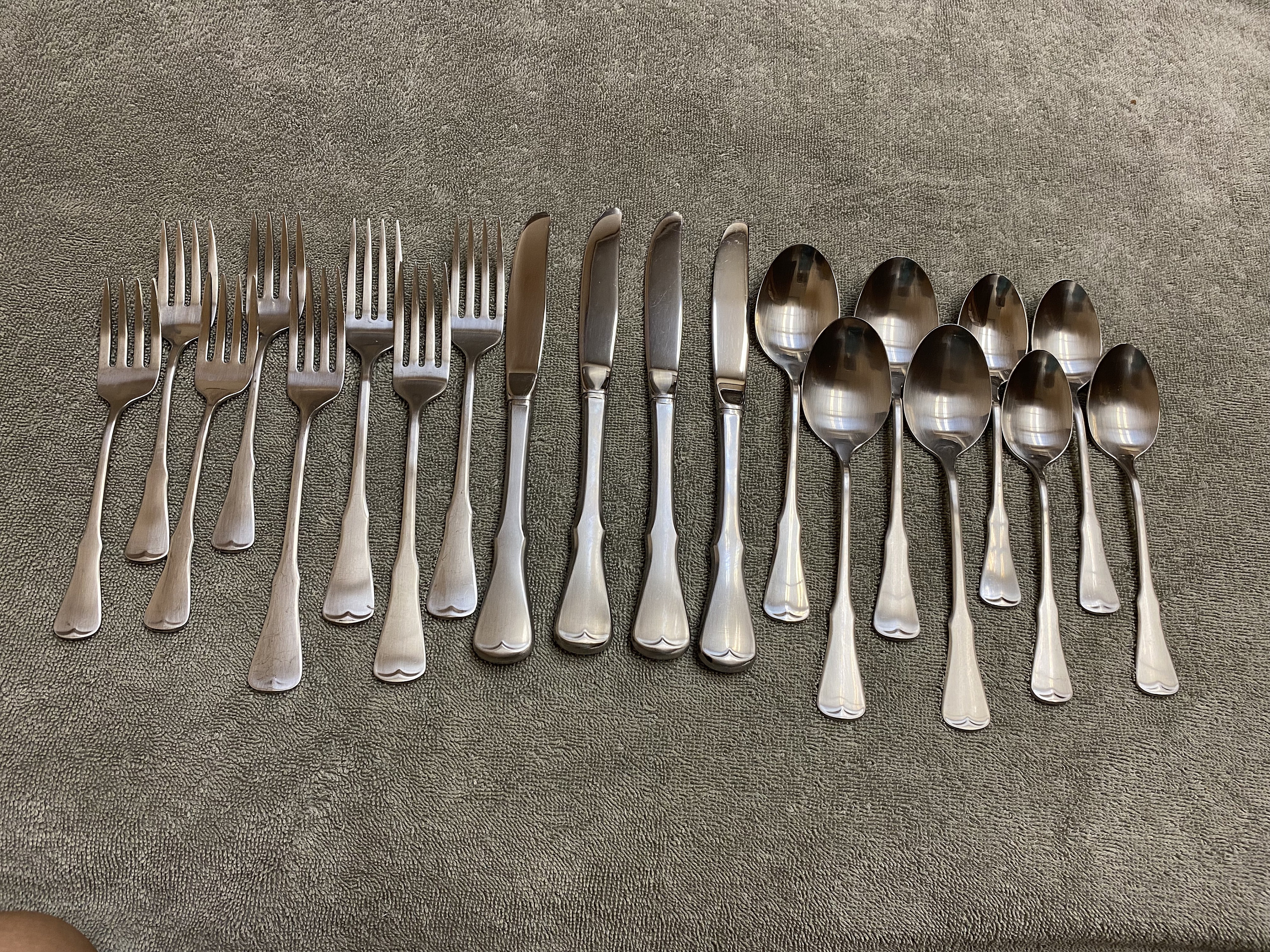 VINTAGE ONEIDA Paul Revere Community Stainless Flatware 20 Pieces Four Settings VINTAGE ONEIDA Paul Revere Community Stainless Flatware 20 Pieces Four Settings