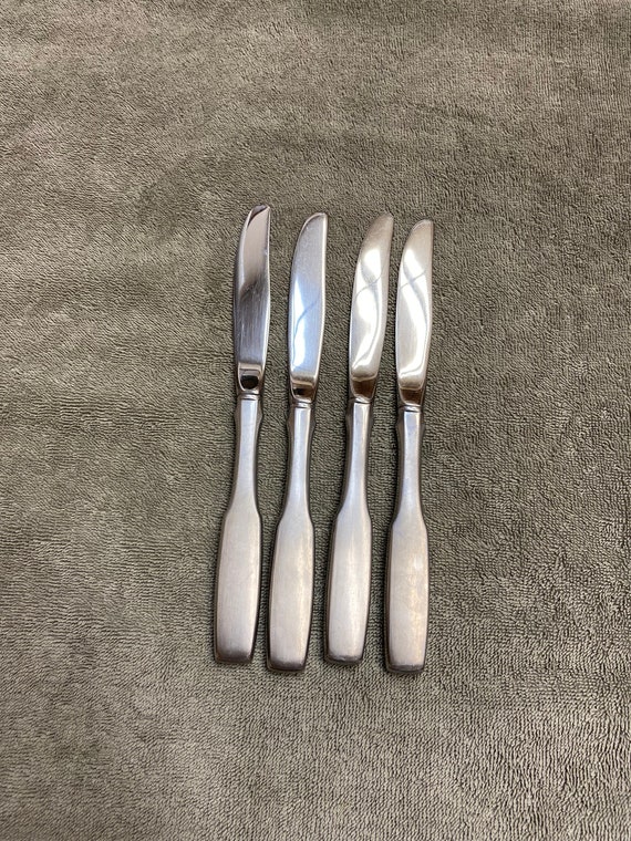 VINTAGE ONEIDA Paul Revere Community Stainless Flatware 20 Pieces Four Settings VINTAGE ONEIDA Paul Revere Community Stainless Flatware 20 Pieces Four Settings