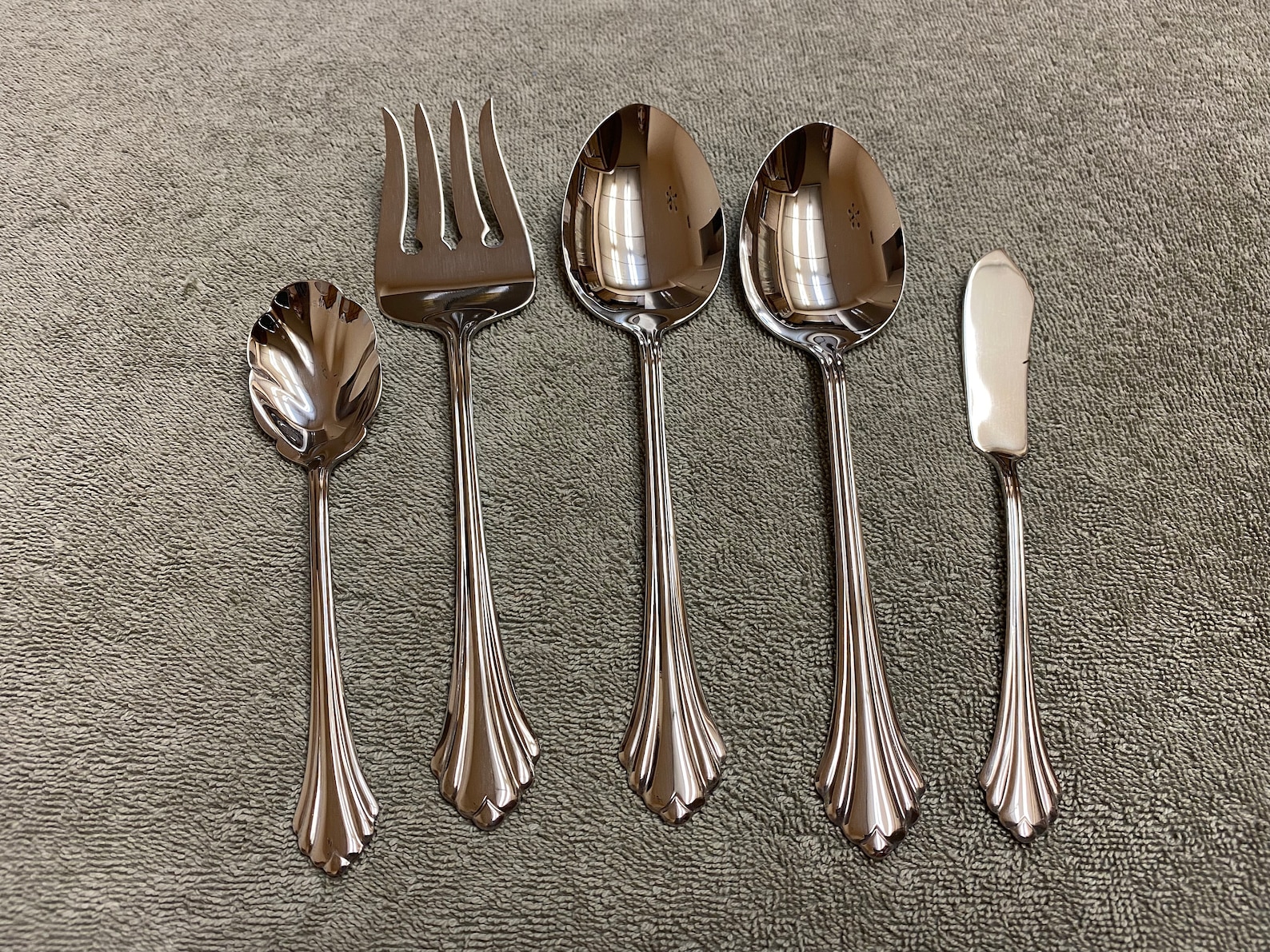 Oneida Bancroft 18/8 Stainless Steel USA Flatware 5 Serving Hostess Set