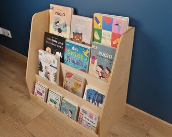 Montessori-Bücherregal