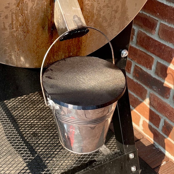 Large Drip Bucket Cover for recteq Grills