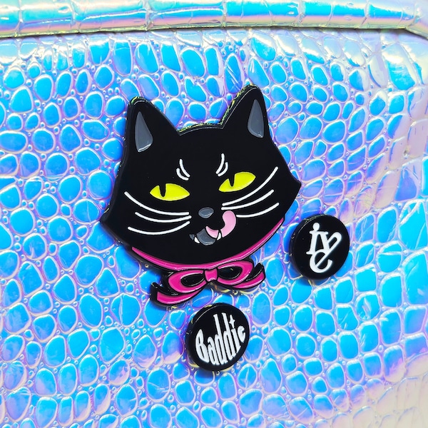 Baddie Kitty Enamel Pin | IVE Pin | Kpop Pin