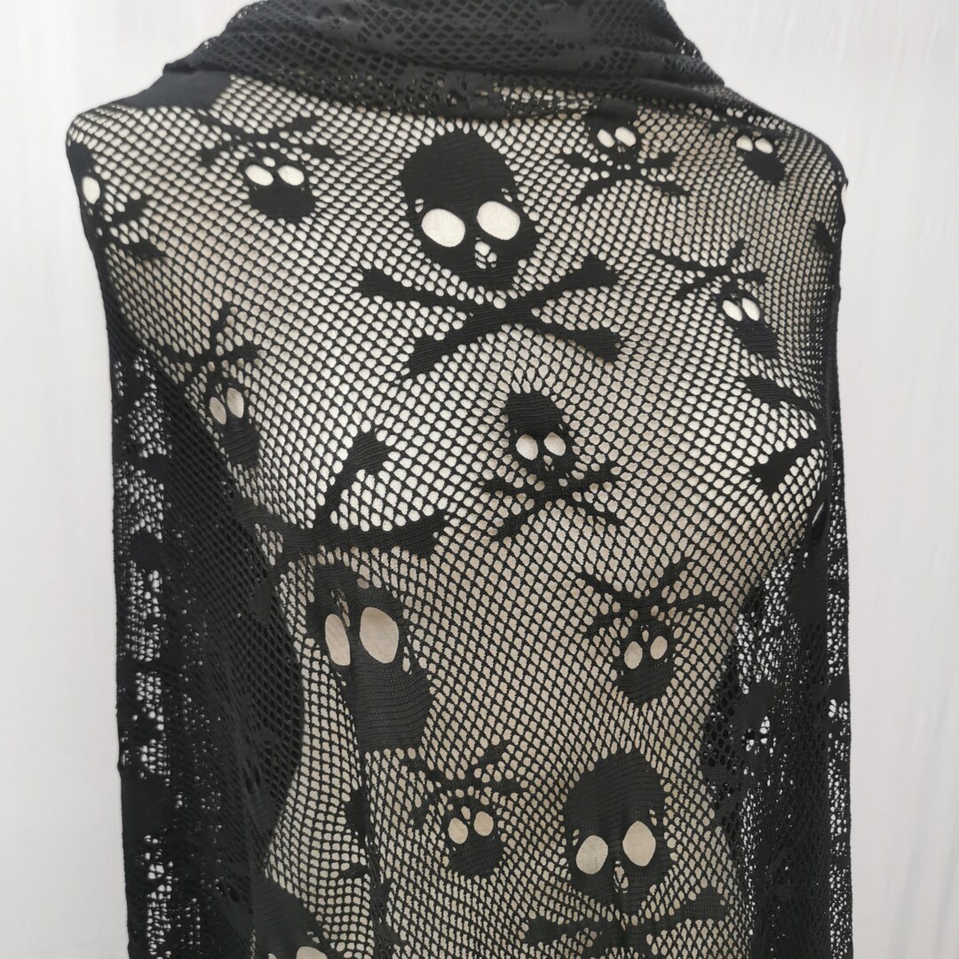 Black Skull Lace Fabric: Skull & Roses Pattern, 62