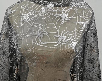 Maille de toile d'araignée argentée de tissu d'halloween, décoration de vacances de toile d'araignée déjouée chatoyante, fournitures de couture de nappe d'halloween