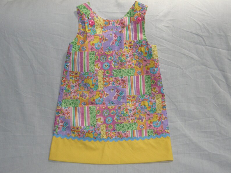 Girls size 3 /& 4 jumpers