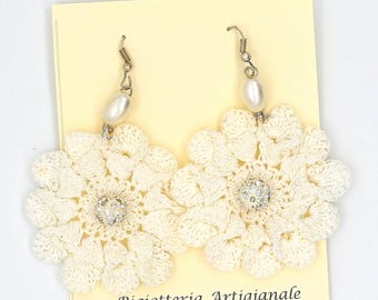 Earrings_Crocheted White Flower!