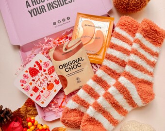 Autumn Self-Care Gift Box for Her, Bear Socks, Hot Chocolate, Face Masks (Letterbox Friendly)
