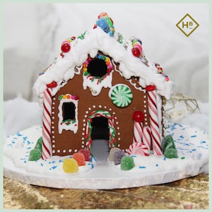 Gingerbread House Gift Box