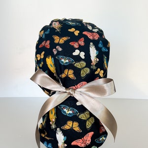 Ponytail scrub hat Butterfly, Boho srcub hat, ponytail scrub cap, women’s scrub hat, spring floral scrub hat, butterfly scrub hat
