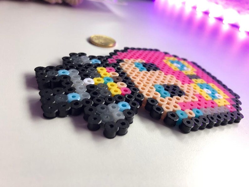 Vi League of Legends Hama Beads Llaveros League of Legends ...