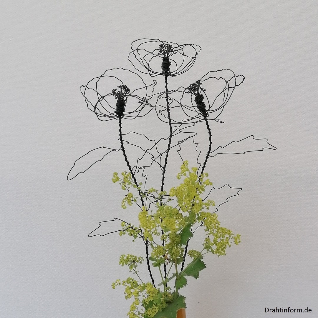 Wire Flower Lily Flower in Annealed Wire, Floral Wall Decoration, Boho  Nature Decoration, Bouquet of Flowers, Mistress Gift 