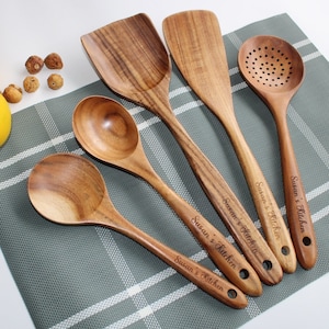 Juego de utensilios de cocina de madera grabados: espátulas personalizadas, cuchara de madera, utensilios de cocina antiadherentes.