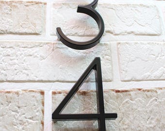 Matte Black Metal House Number: Modern Floating Zinc Alloy Digits, 5/6/8 Inch Number.