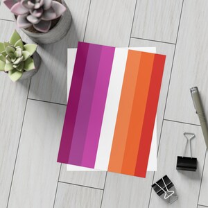 Cartes postales de drapeau lesbien, options de jeu de cartes postales multiples, LGBTQIA + Home Decor, articles de logement inclusifs, entreprise appartenant à des homosexuels, cadeau pour les lesbiennes