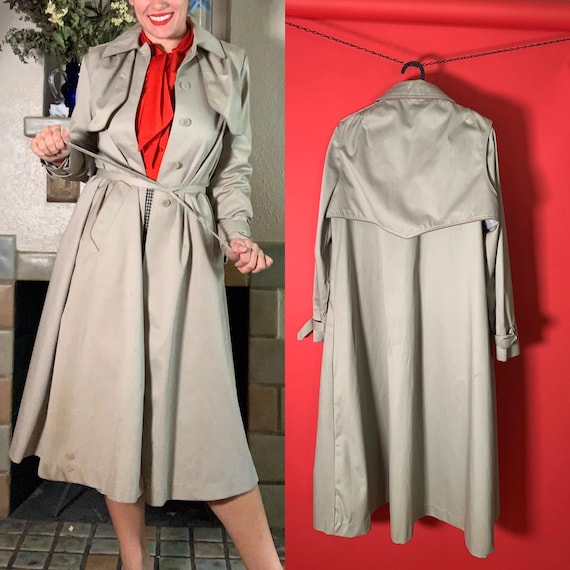 Valentine s Day Trench Costume Vintage 1960s Mulberry Street Trench Coat Etsy New Zealand