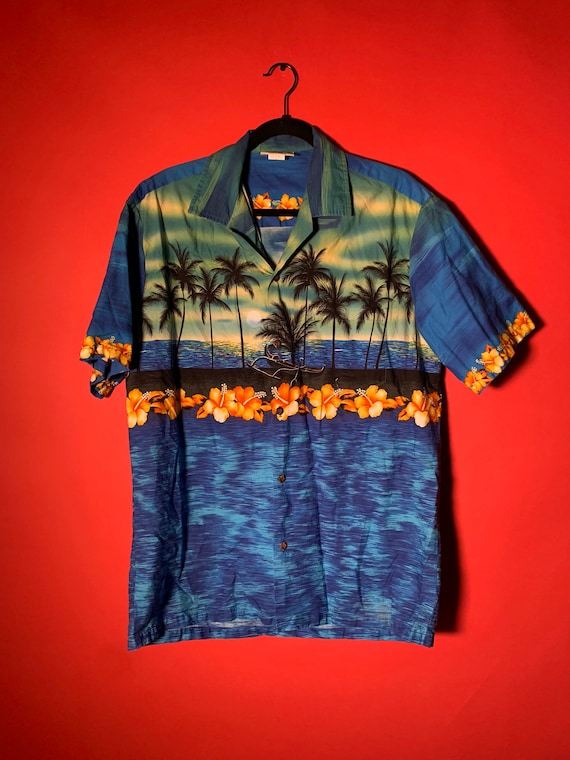 Vintage Hawaiian Shirt Made in Hawaiian by Winnie 