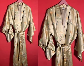 Valentine's Day OutfitVintage Neiman Marcus Kimono Robe Silk and Rayon, Asian Robe, Oriental Robe, Gold Color One Size