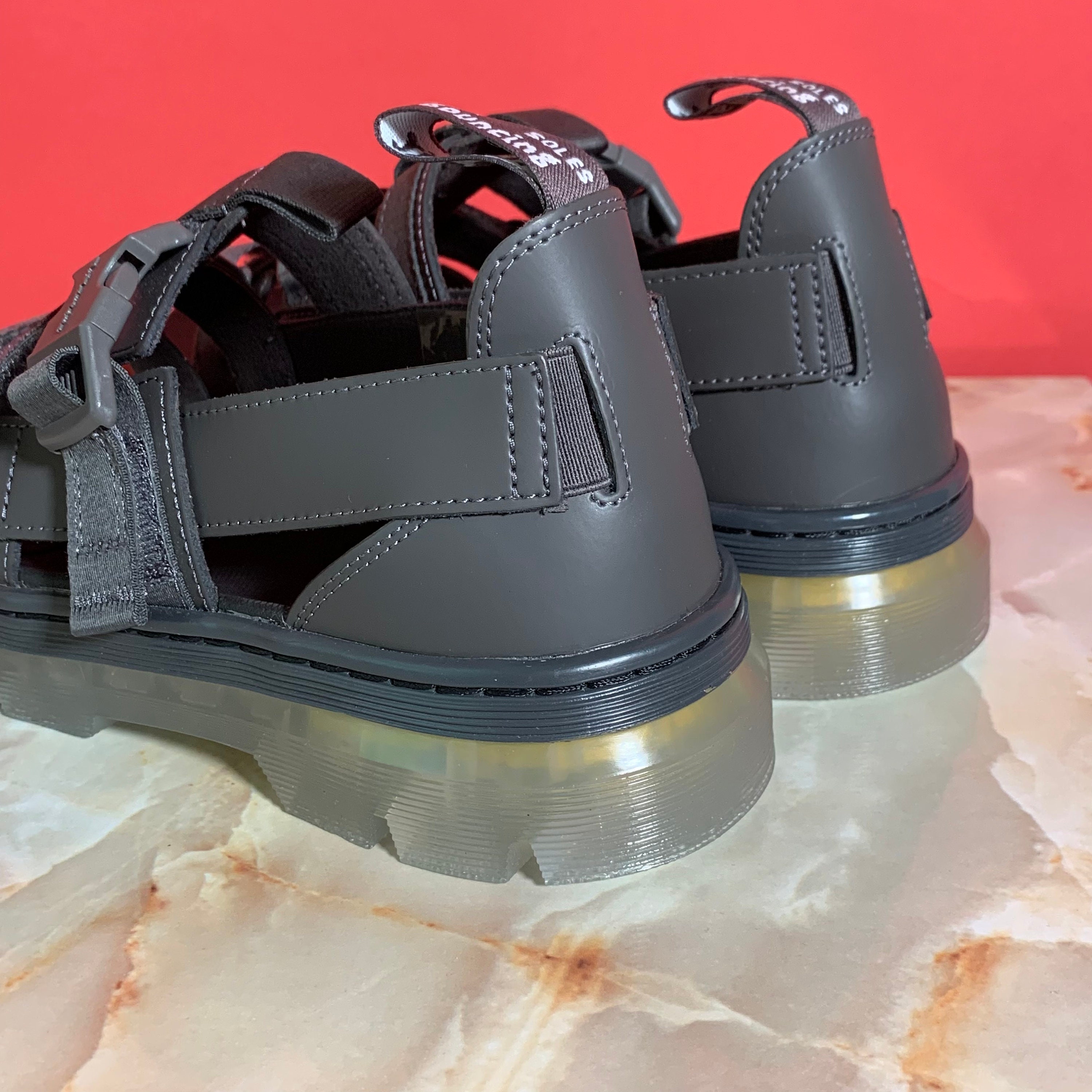 Women's shoes (sandals) DR. MARTENS - Kimber - DM26532001