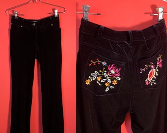 VTG Y2K Betsey Johnson Black Lowrise Velvet/ Velour Pants Floral Embroidery On Back Pockets Size 4