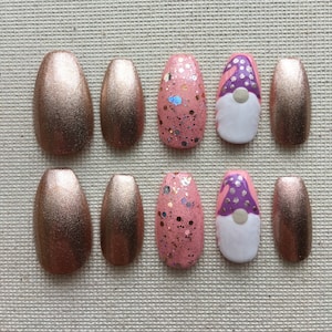 Rose Gold Gnome + Glitter | Fake Press On Nail Set 10 Pieces | UV Top Coat + Nail Glue