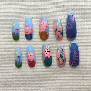 Peppa Pig and Family Nails | Custom Illustration + Foil Accent Nail | Fake Press On Nail Set 10 Pieces | UV Top Coat + Nail Glue