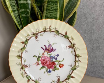 Royal Worcester Florence Bone China Plate Floral Vintage Cottagecore England 10”