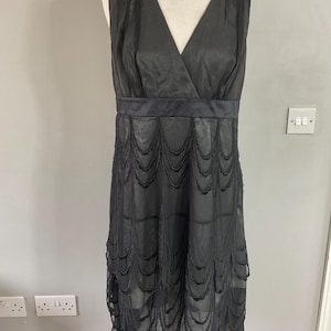 Nougat black silk sleeveless tiered scalloped midi dress UK 14 cocktail party