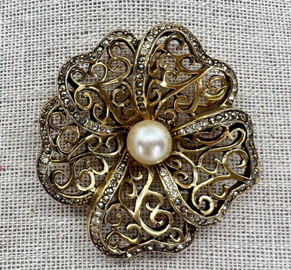 最新最全の bernard Les inc. Gem - brooch/ アクセサリー