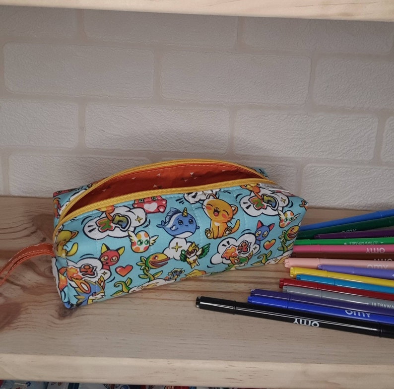 Trousse avec prénom chat bleu