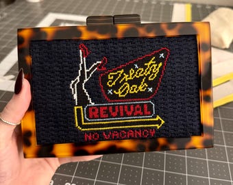 Insert de pochette Revival en chêne traité - Tableau de broderie et instructions